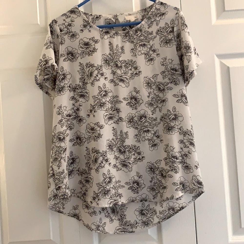💎 Beautiful High/Low Blouse